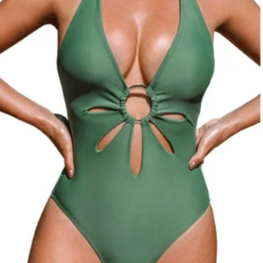 NEW - Cupshe Women Halter One Piece Monokini Swimsuit